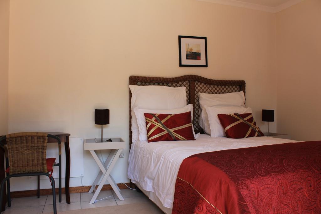 Mizizi House Of Sandton B & B Johannesburg Eksteriør billede