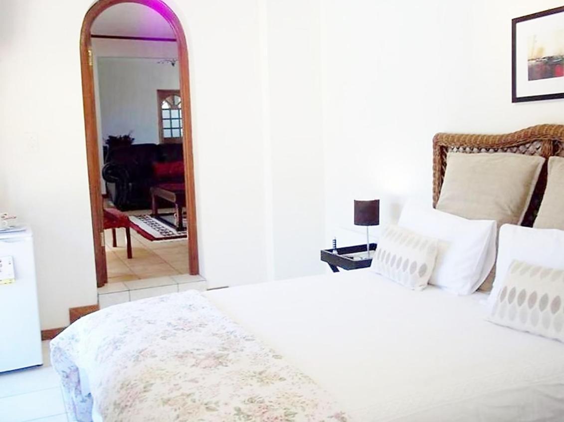 Mizizi House Of Sandton B & B Johannesburg Eksteriør billede
